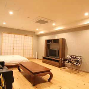Apartment Shimanouchi Luxury, Osaka